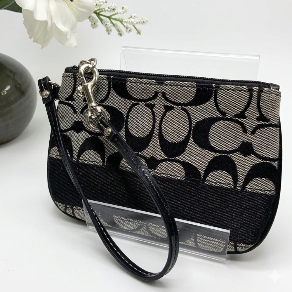 Coach Black and Beige Signature Canvas Wristlet